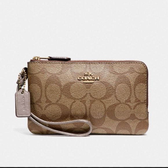 Authentic Coach Wristlet - Picture 2 of 5